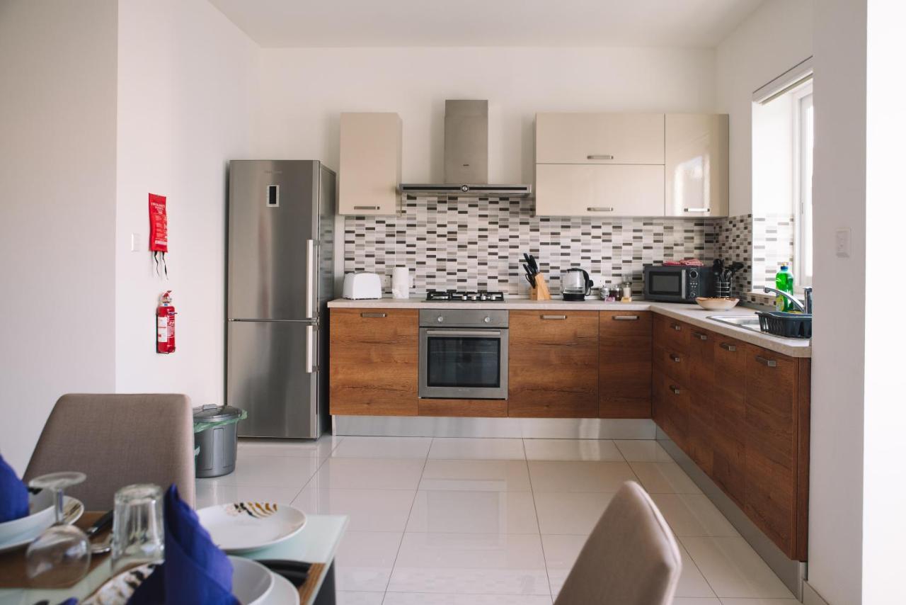 Modern 3 Bedroom With Ac Apartment Zabbar Экстерьер фото
