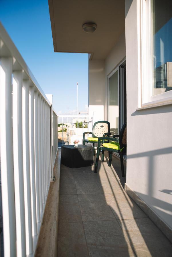 Modern 3 Bedroom With Ac Apartment Zabbar Экстерьер фото