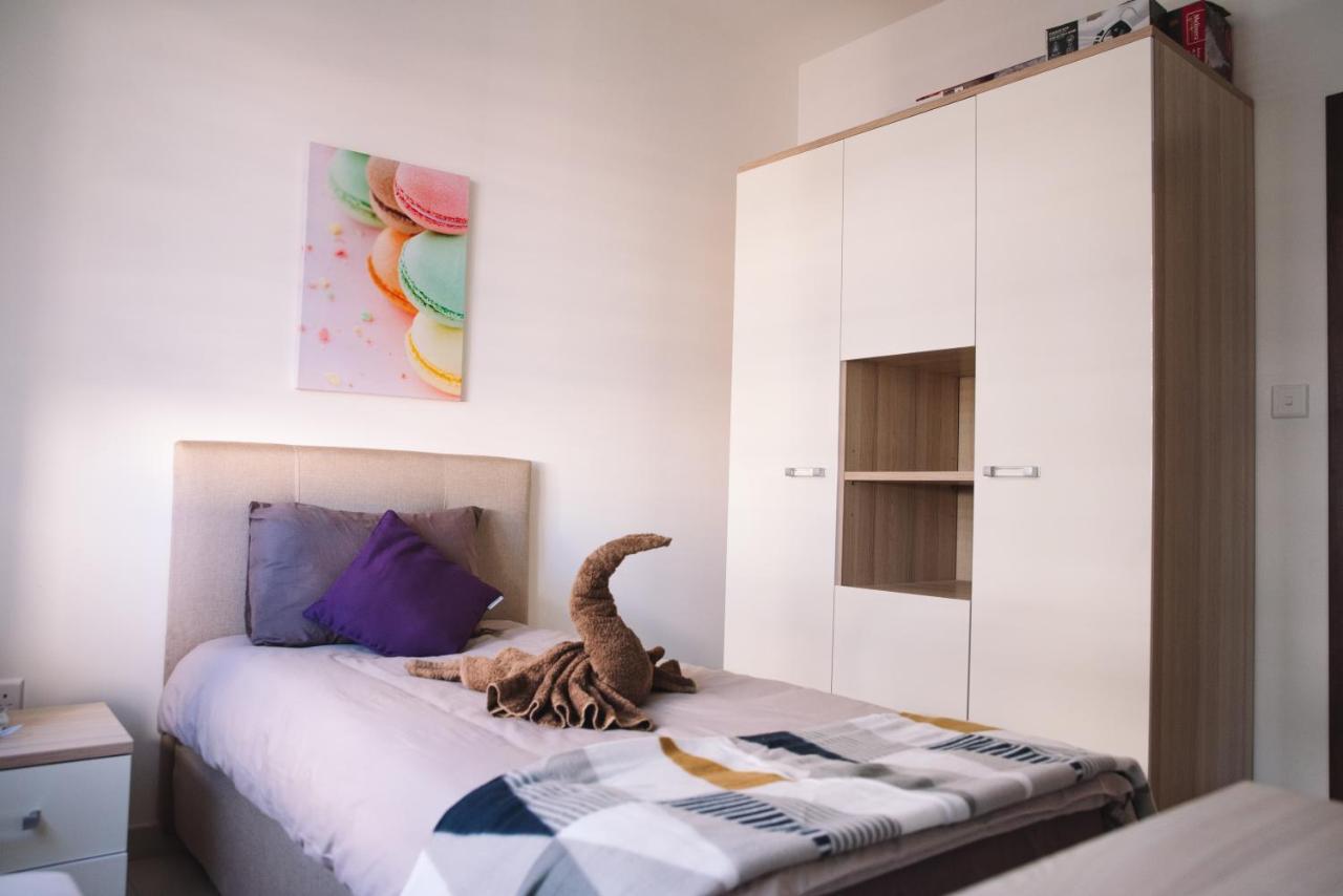 Modern 3 Bedroom With Ac Apartment Zabbar Экстерьер фото