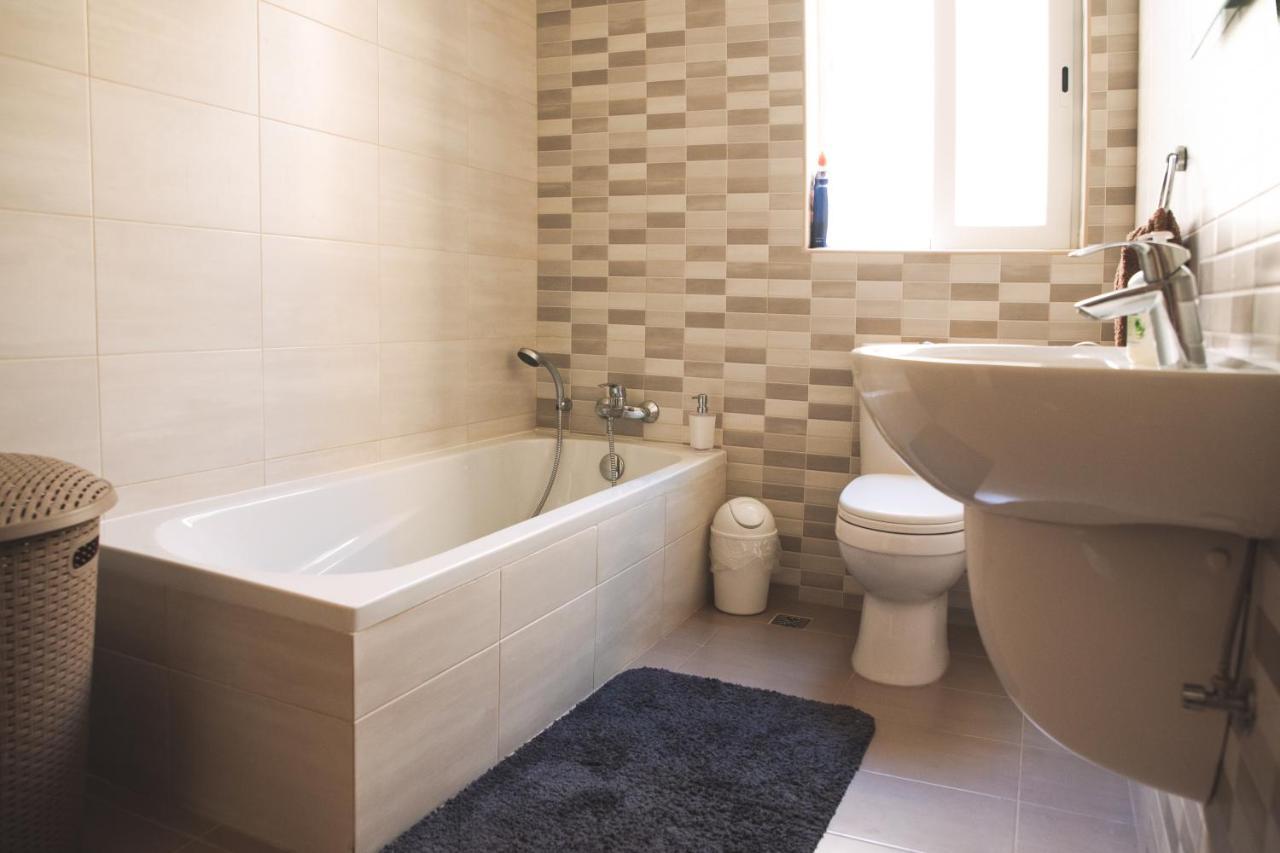 Modern 3 Bedroom With Ac Apartment Zabbar Экстерьер фото