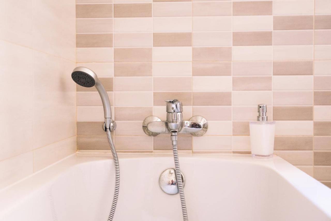 Modern 3 Bedroom With Ac Apartment Zabbar Экстерьер фото
